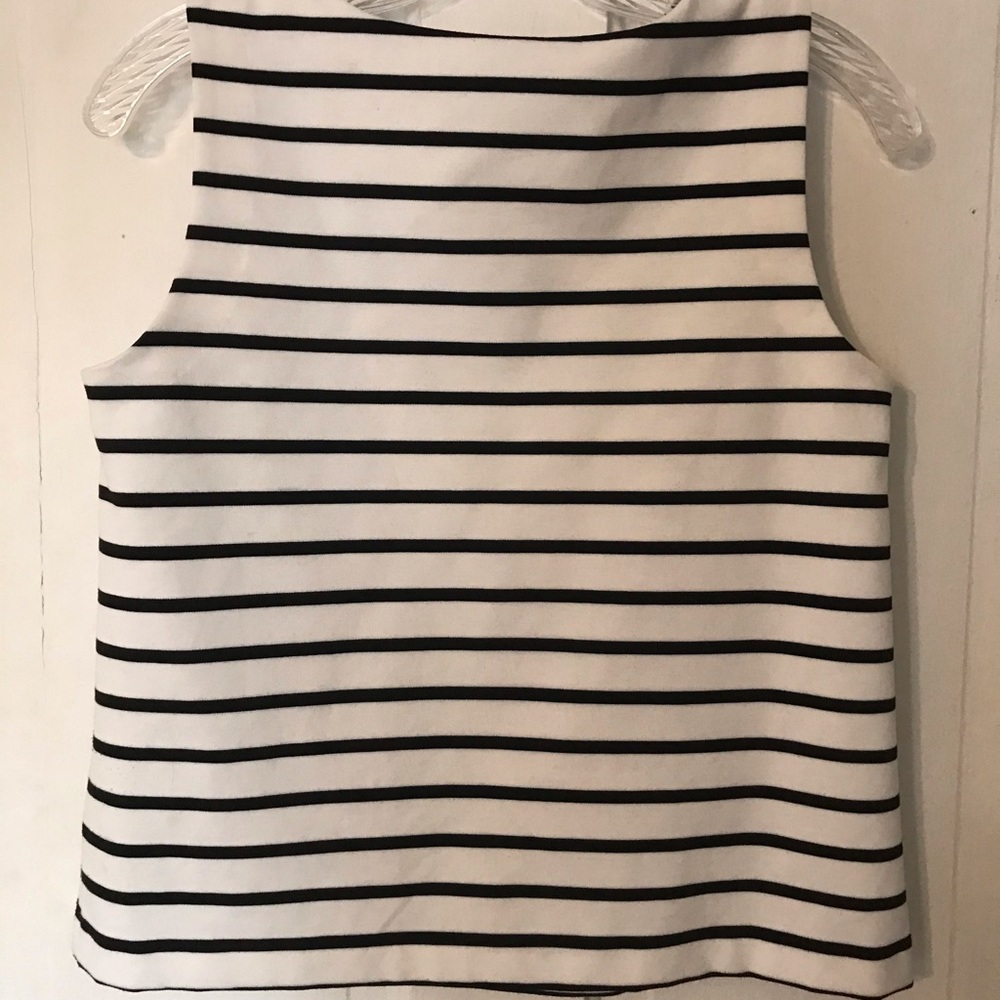Black and white striped top - Picture 3 of 4